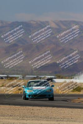 media/Dec-03-2023-Speed Ventures (Sun) [[63e011f1de]]/2-Race Group/Session 3 (Race Set 2)/